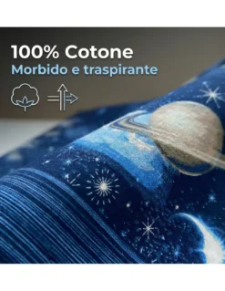 Completo Lenzuola Disegno Pianeti Blu 100% Cotone, Set Letto Spazio con Sotto con Angoli h25, Made in Italy