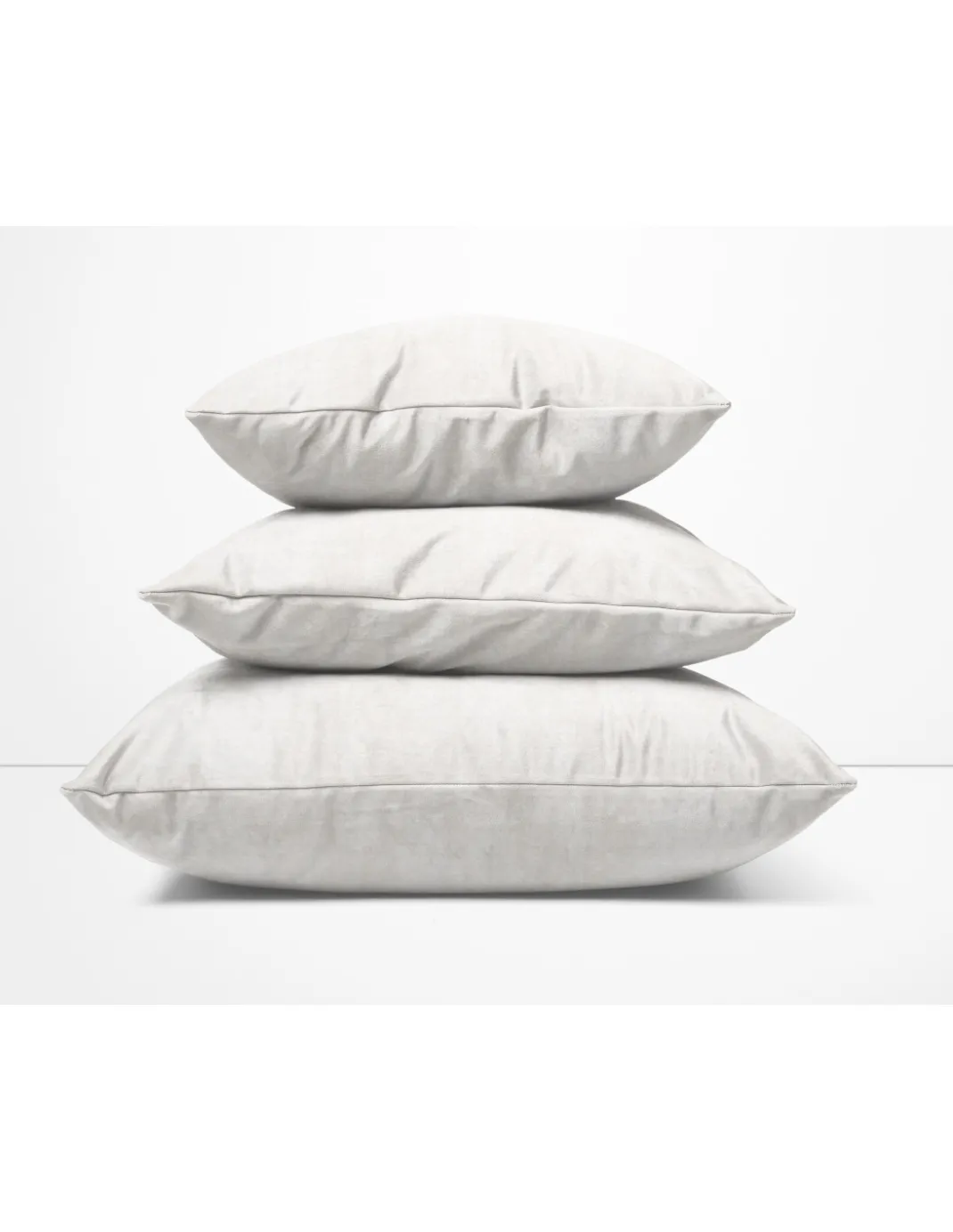 Federe per Cuscino ARREDO VELVET BIANCO in Morbido tessuto Vellutato Antimacchia cm. 40 - 50 - 60 Made in Italy