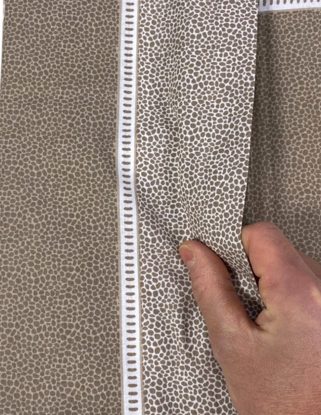 Lenzuola Matrimoniali Cotone Completo MAXI Tex Family - Design Moderno "Time" Colore Beige