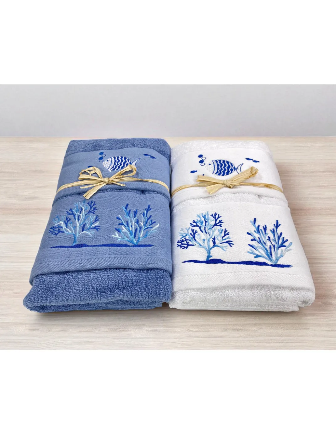 Set Asciugamani Mare Bianco Pesci Coralli - Spugna 100% Cotone - Ricamo Nautico Blu - Made in Italy